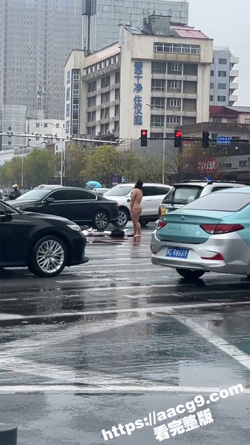 河北秦皇岛裸女事件 相关图片