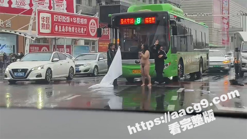 河北秦皇岛裸女事件 相关图片