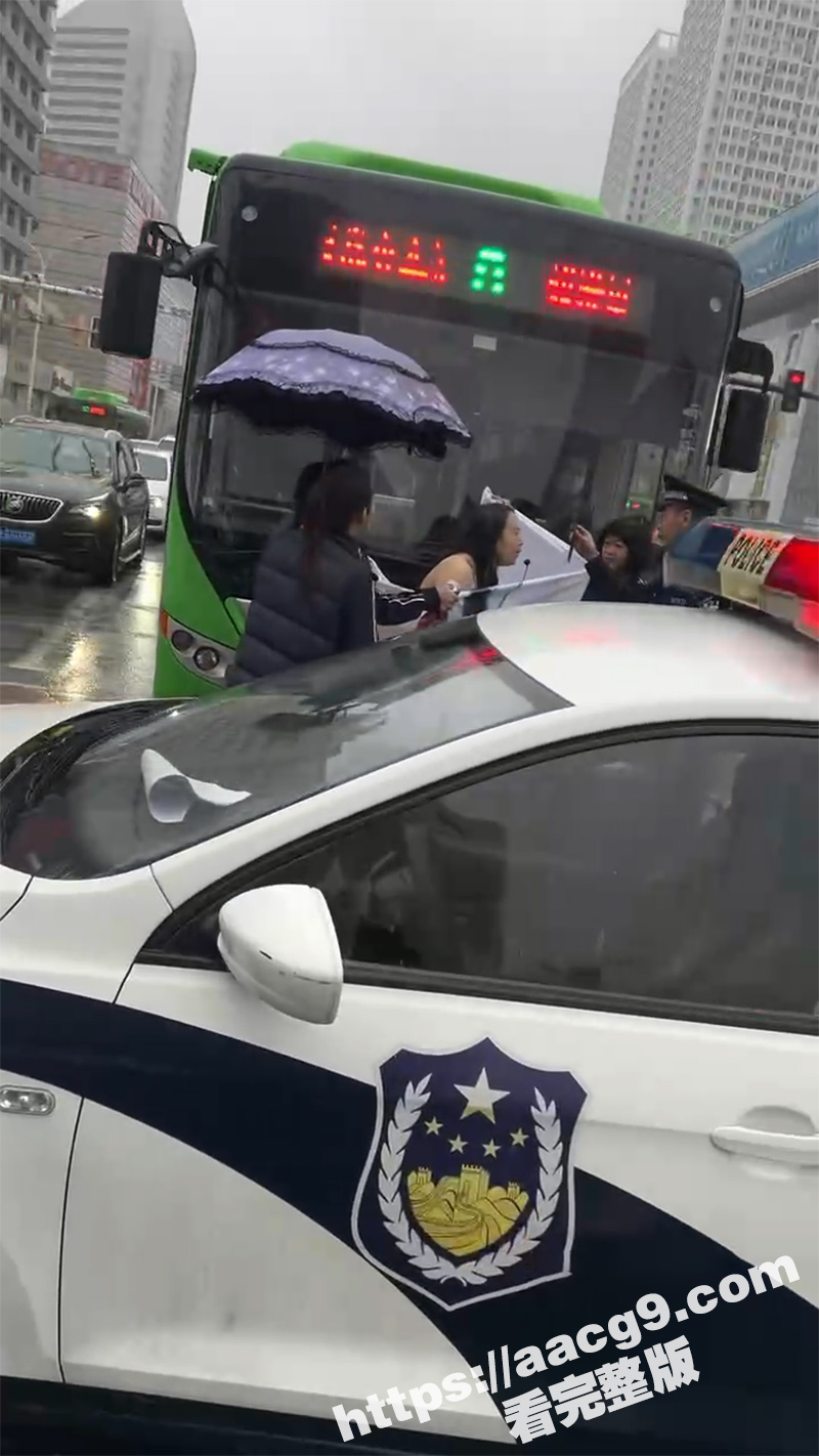 河北秦皇岛裸女事件 相关图片