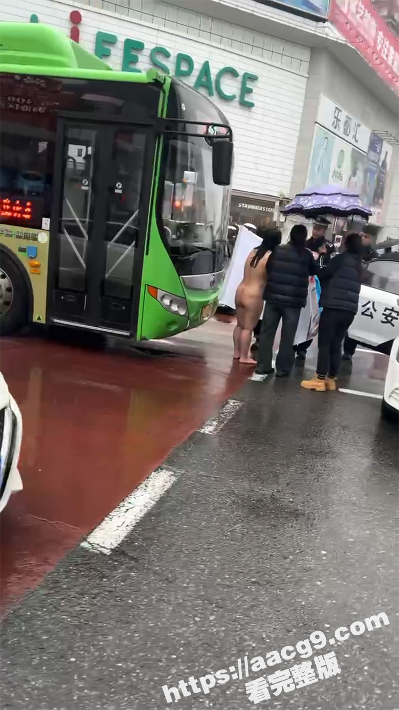 河北秦皇岛裸女事件 相关图片