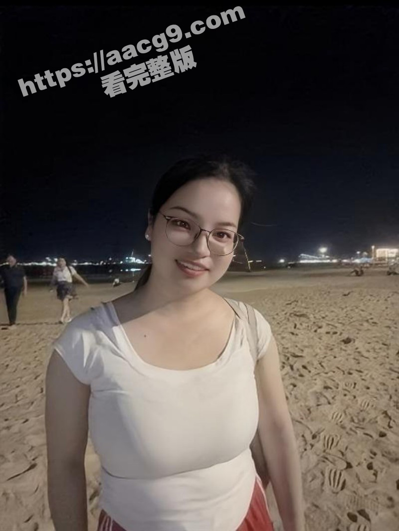 B站巨乳熟女UP主 戴子Daizi 不雅视频曝光 丰腴身材风骚气质 风韵犹存的眼镜婊子