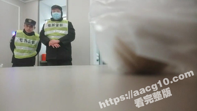 探花小利绝唱 网嫖外相关图片