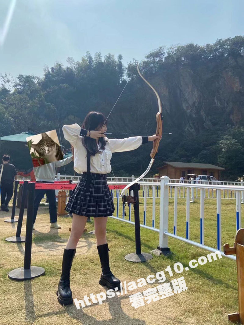 湖北师范大学女生梁艾相关图片
