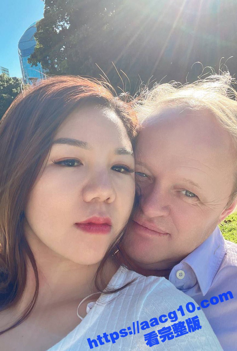 澳洲华裔人妻周雅慈 相关图片
