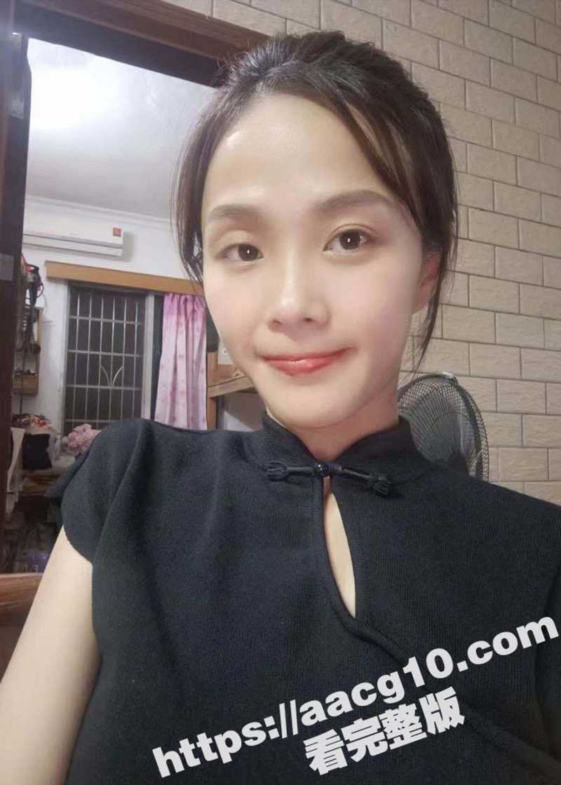 福建三明反差人妻 方晶 喂不饱的淫荡母狗 性瘾超大 过生日约炮前男友 蜜桃翘臀香艳肉体勾魂榨精！