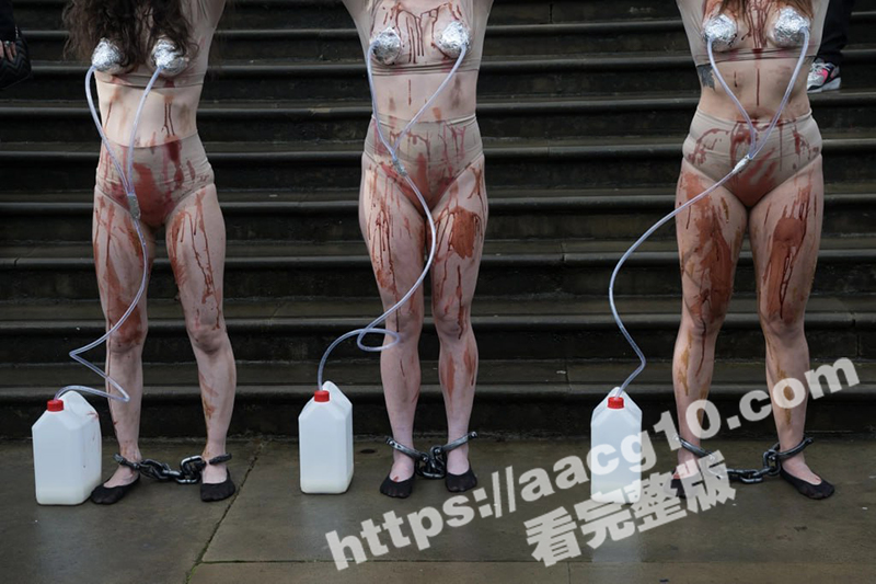 英国女权运动抗议牛奶相关图片