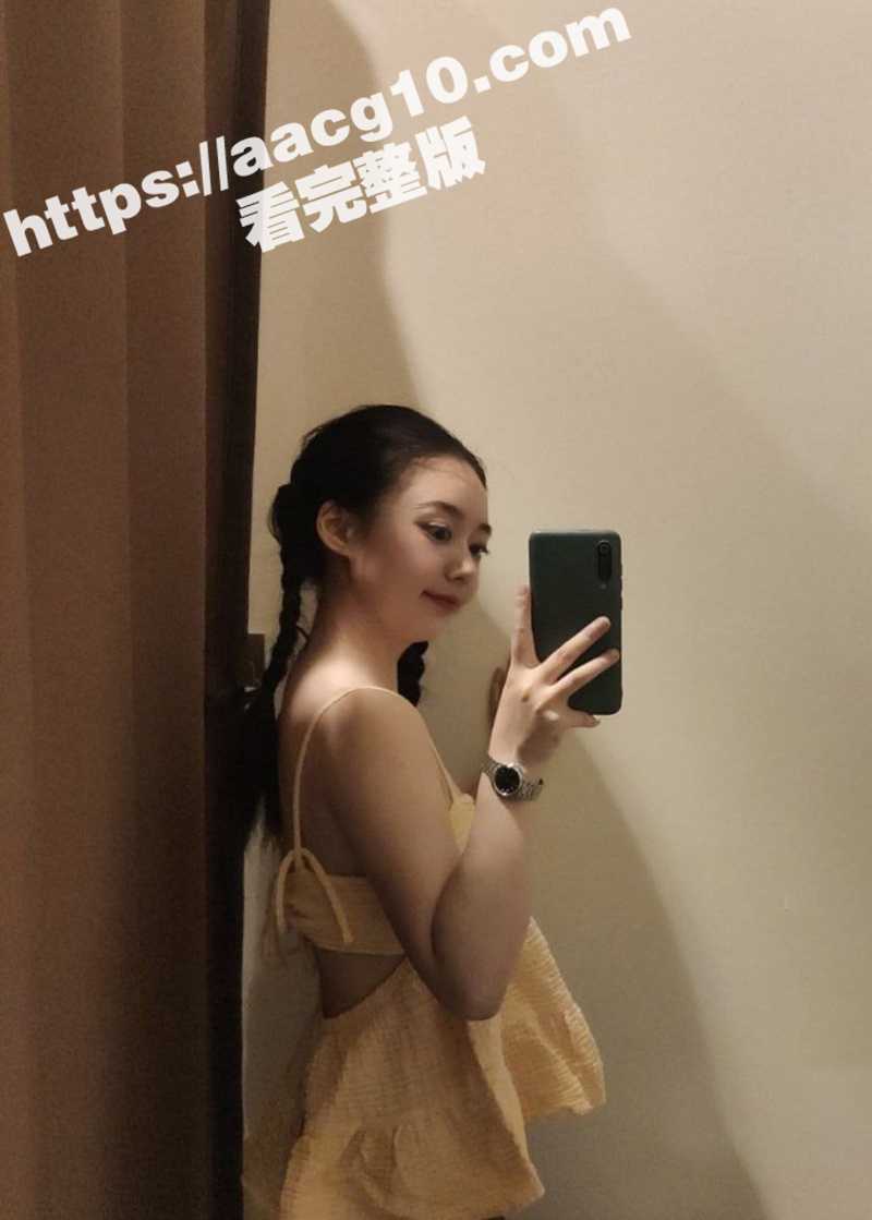 高颜值学妹 天天想吃相关图片