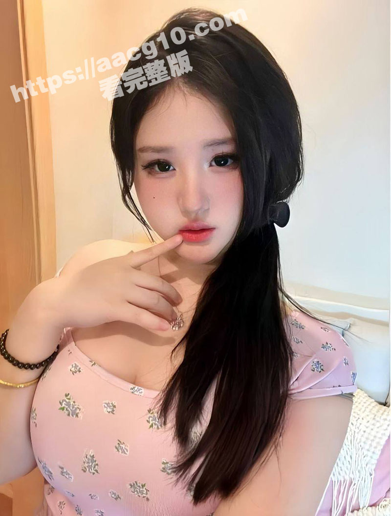 童颜巨乳反差婊费炫斐相关图片