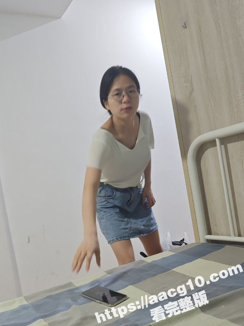 深圳女研究生梁鑫月 相关图片