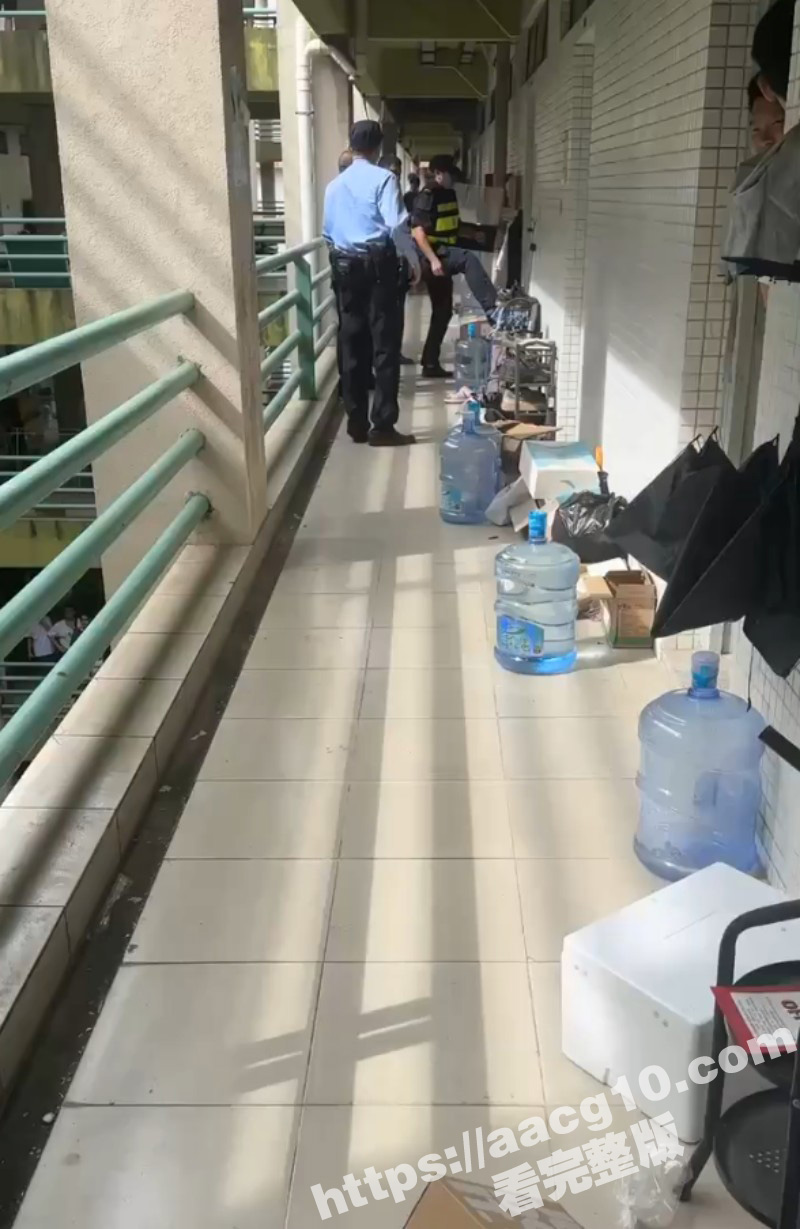广东工业大学惊现持刀相关图片