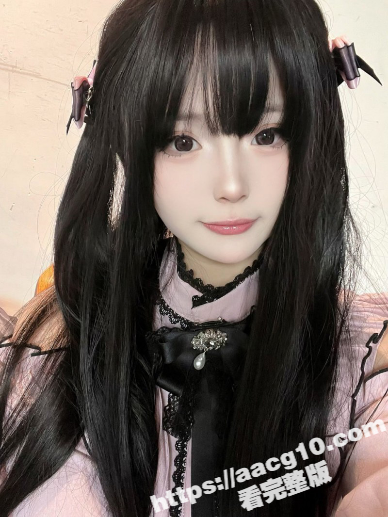 推特极品福利姬洛宝 相关图片