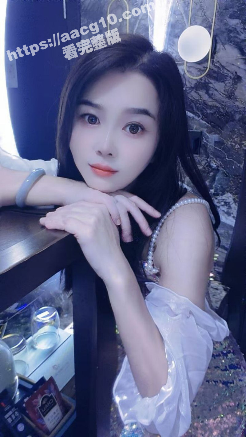 母子乱伦 美艳娇妈身相关图片