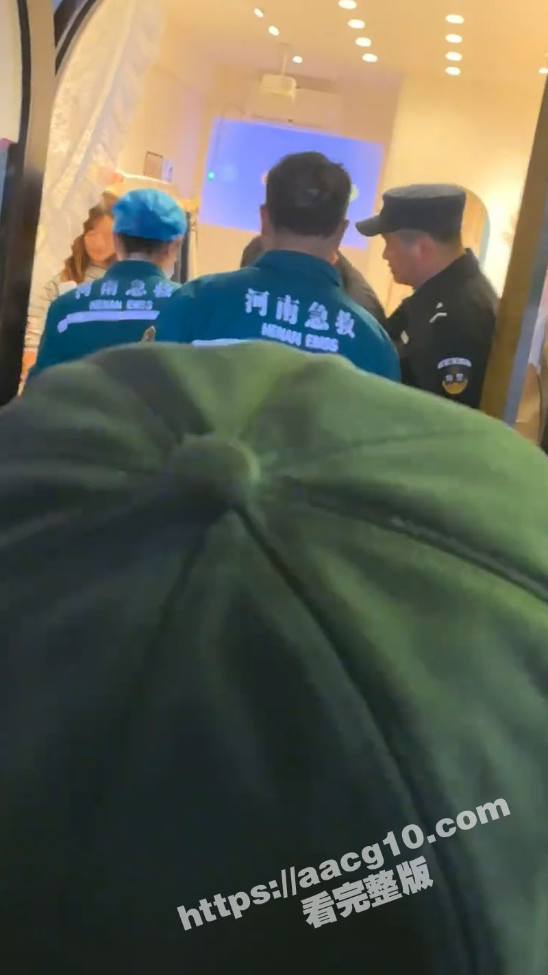 河南新乡大学城不晚女相关图片