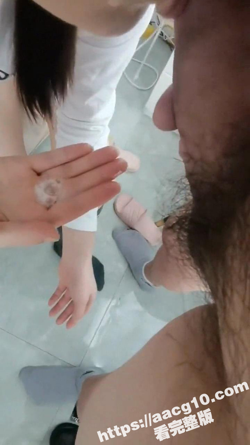 海角父女淫乱 单亲父相关图片
