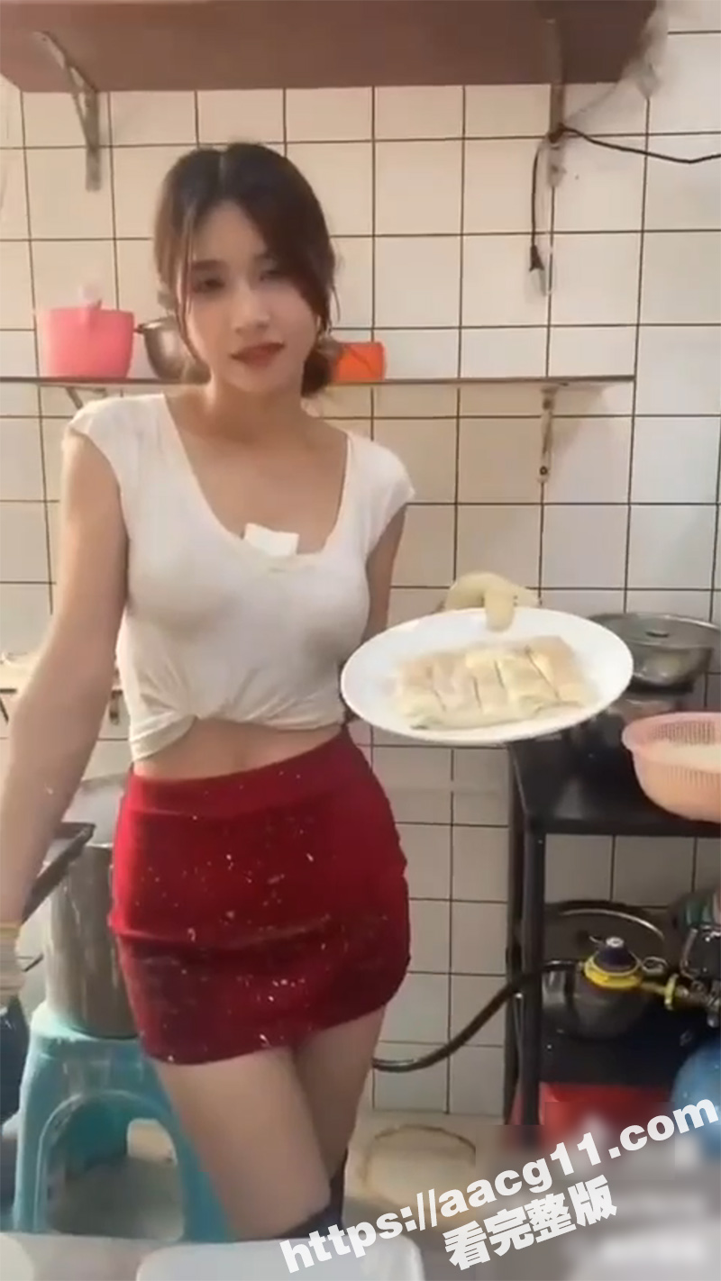 抖音骚鸡网红肠粉姐姐相关图片