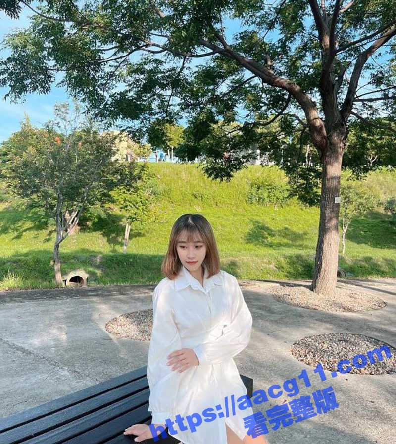 IG网红Tina为钱相关图片