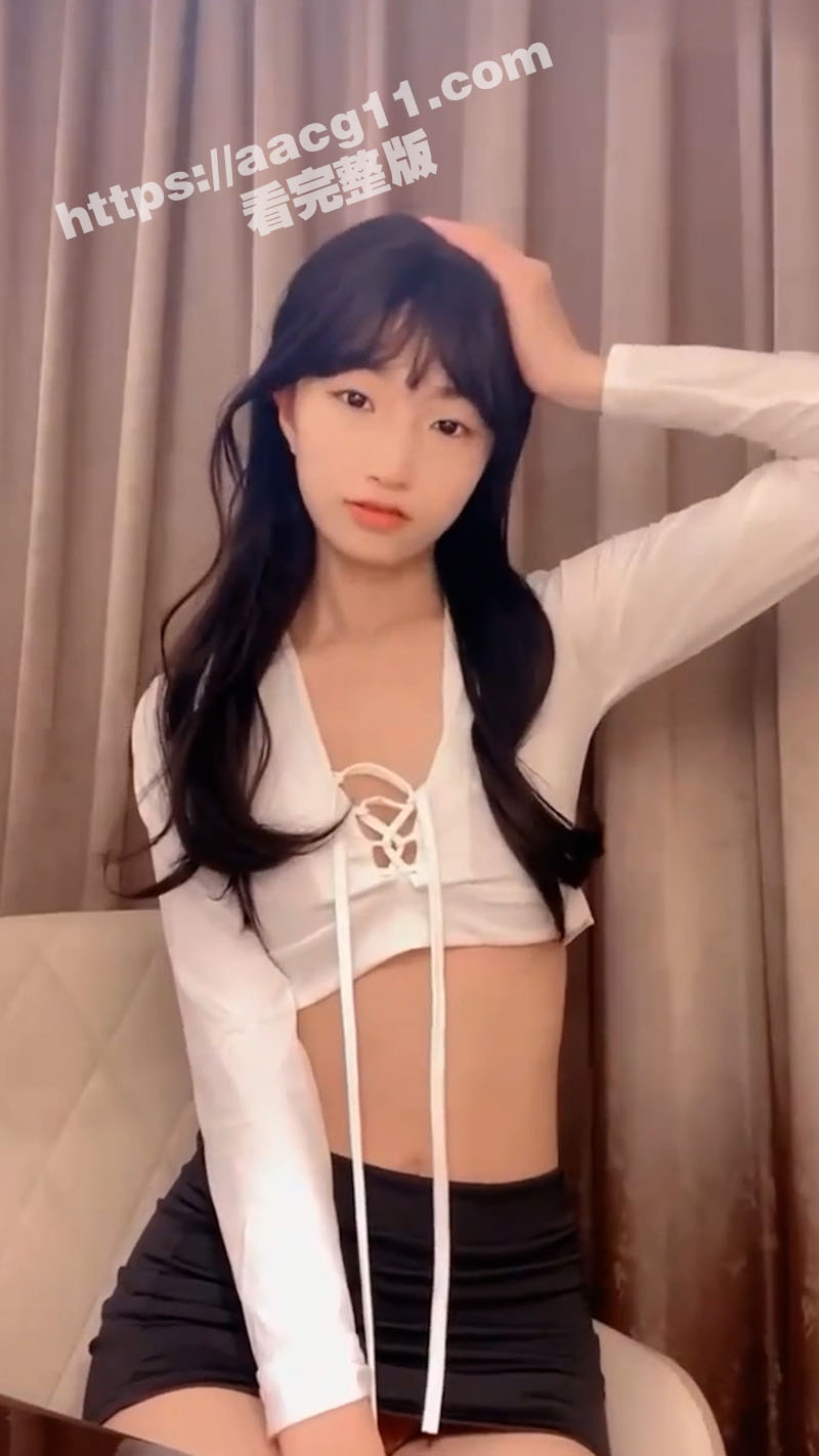 清纯甜美二次元反差美少女 死库水 邻家女孩白裙反差情趣装罕见大秀 懵懂的高潮欲望脸超级可爱