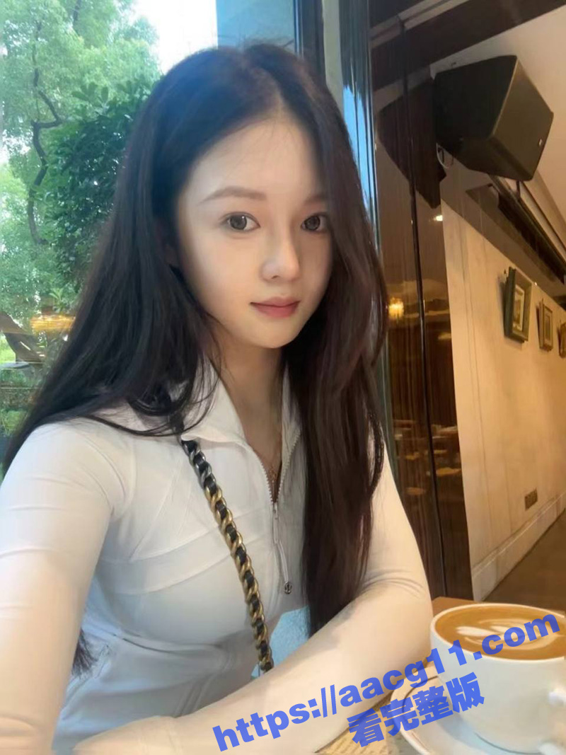 优雅气质尤物御姐 巨相关图片