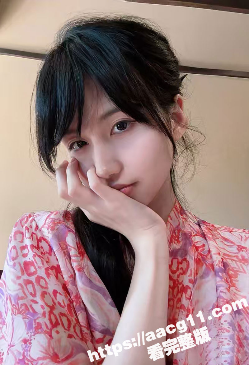 上海美女研究生 李思相关图片