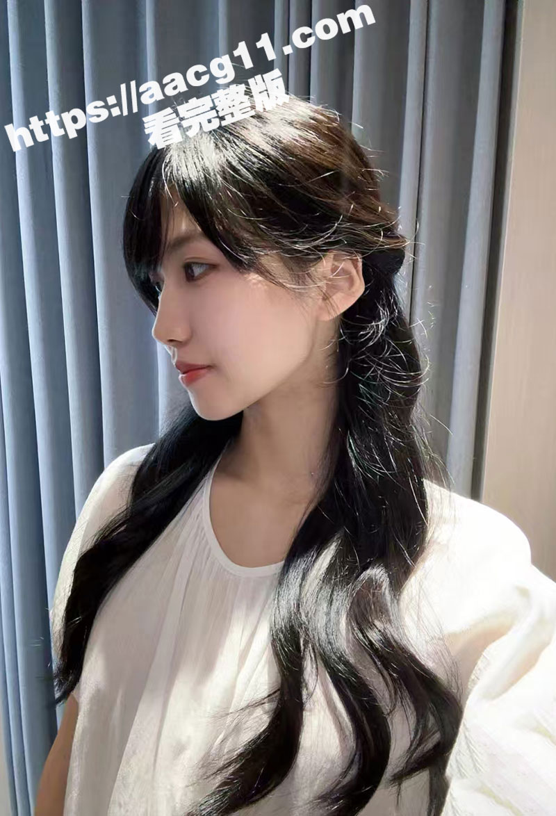 上海美女研究生 李思相关图片