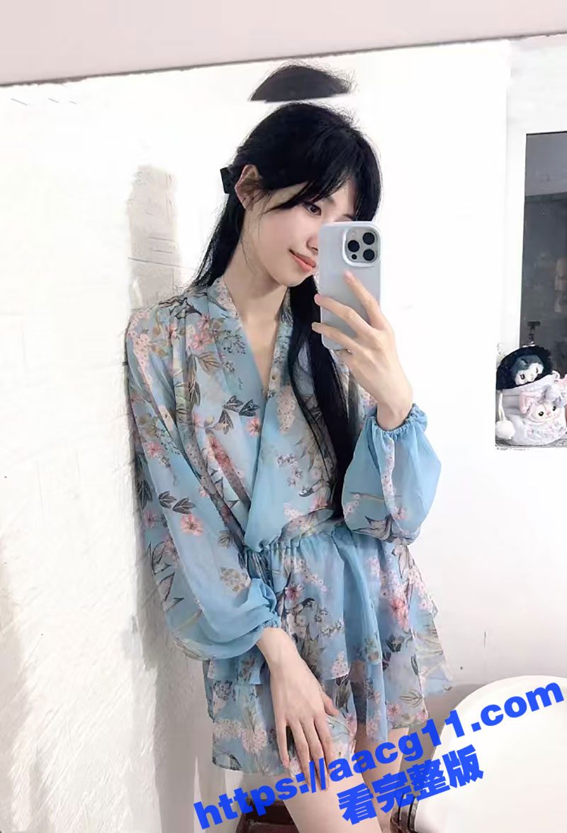 上海美女研究生 李思相关图片