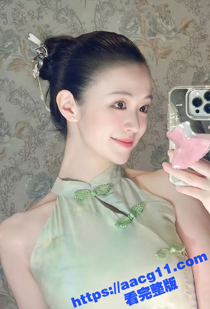 富二代变态调教国航美相关图片