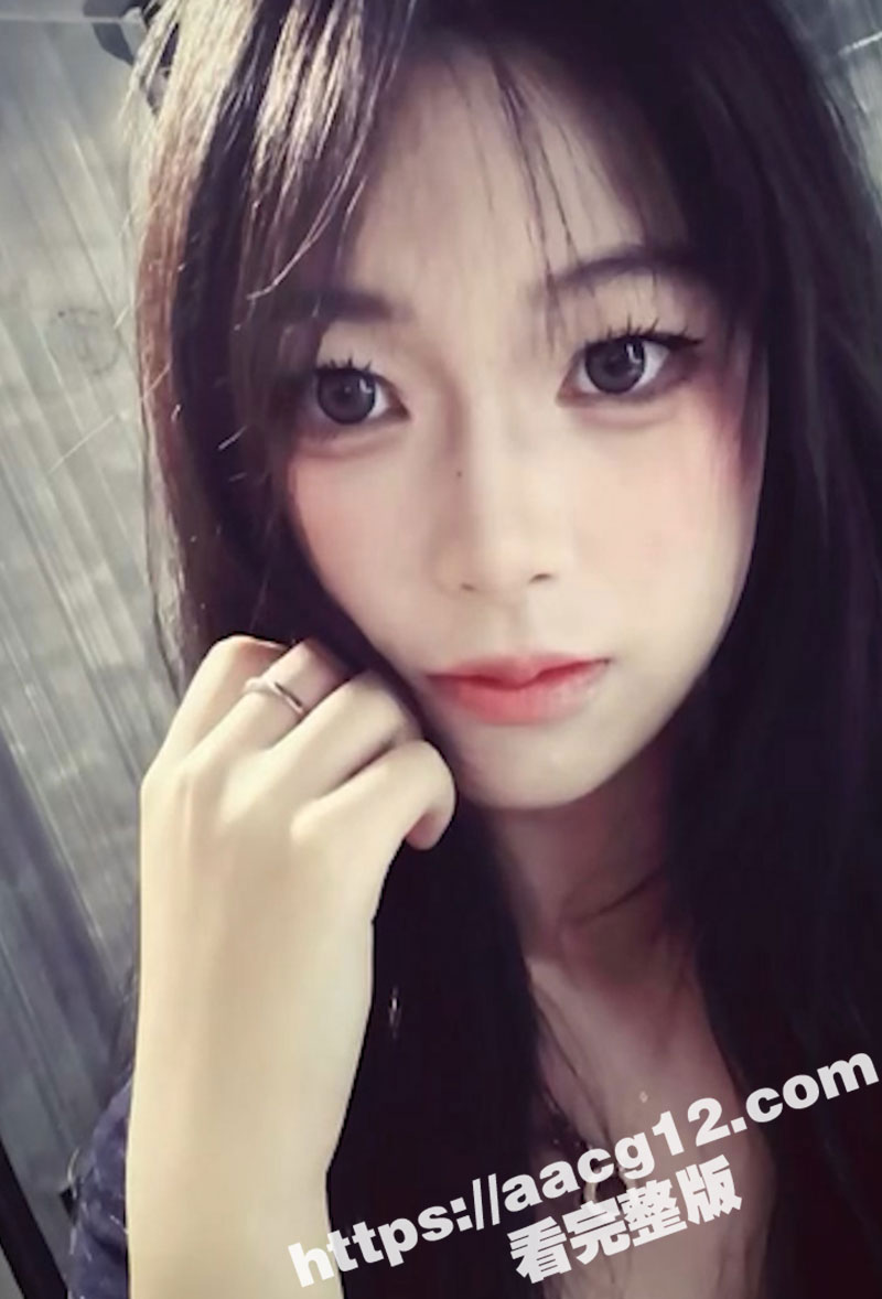 00后校园女神李雨桐相关图片