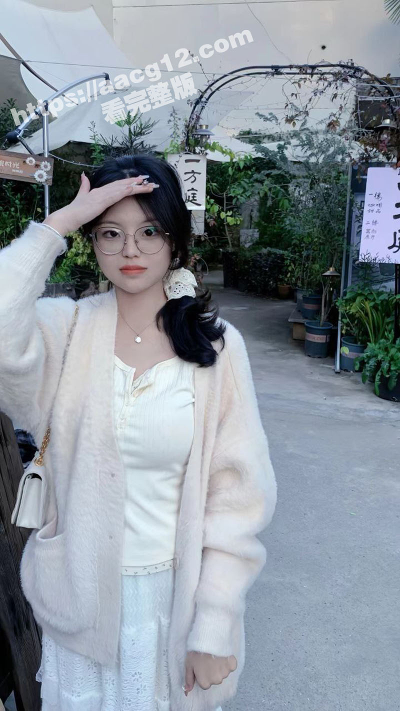 黑丝女大学生的极致诱相关图片