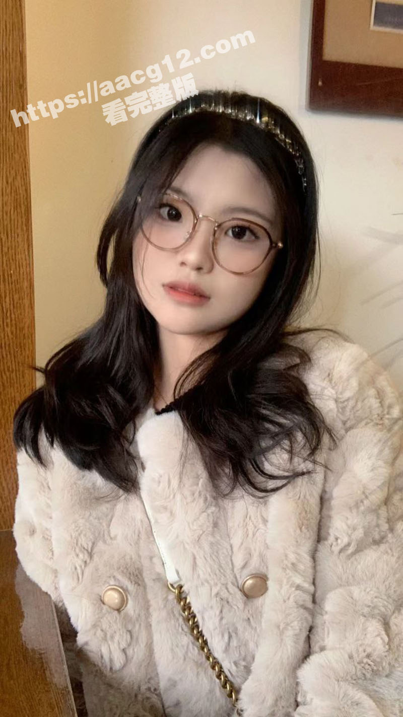 黑丝女大学生的极致诱相关图片