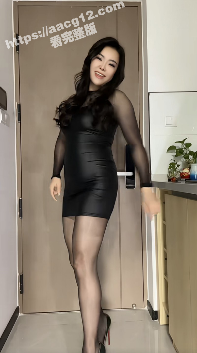 快手人妻网红刘姨水水相关图片