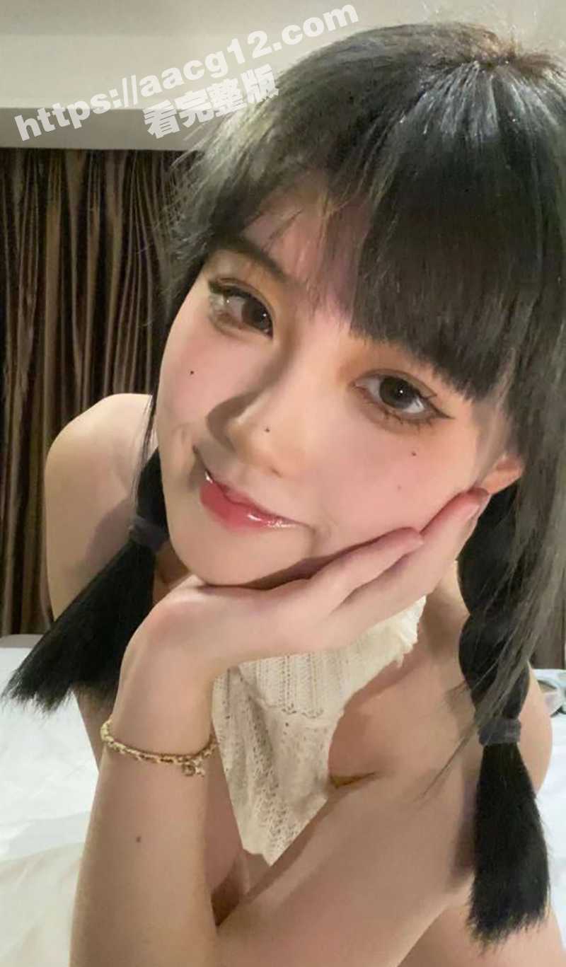 年度神仙级反差婊超高相关图片