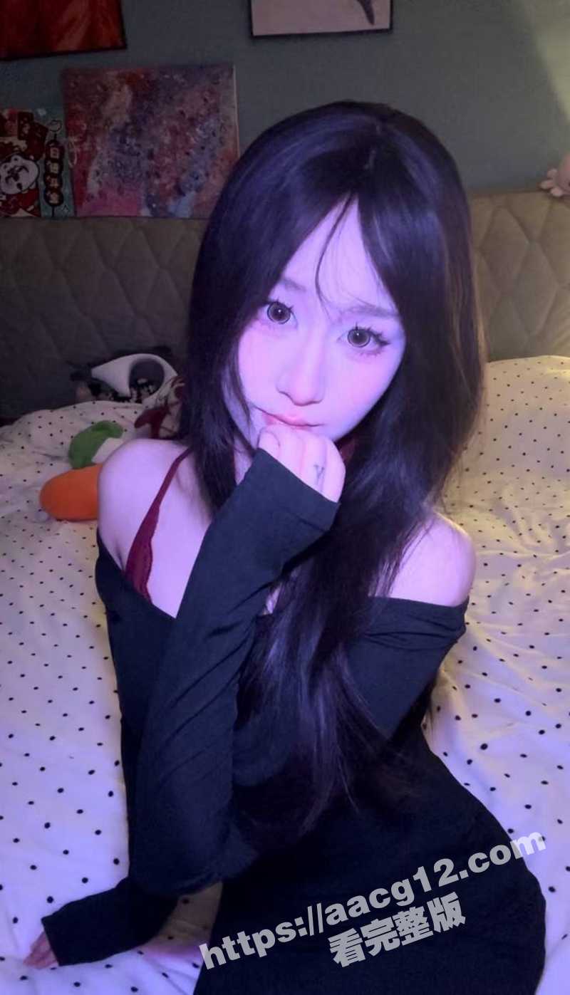 郑州幼儿师范高等专科学校周雅婷自慰视频泄露 清纯外表竟有着极品大奶和白虎美穴