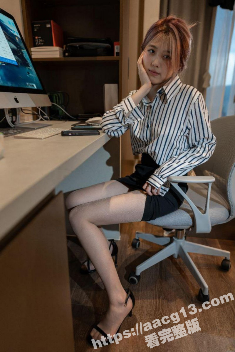 ISS尤好物极品校花相关图片