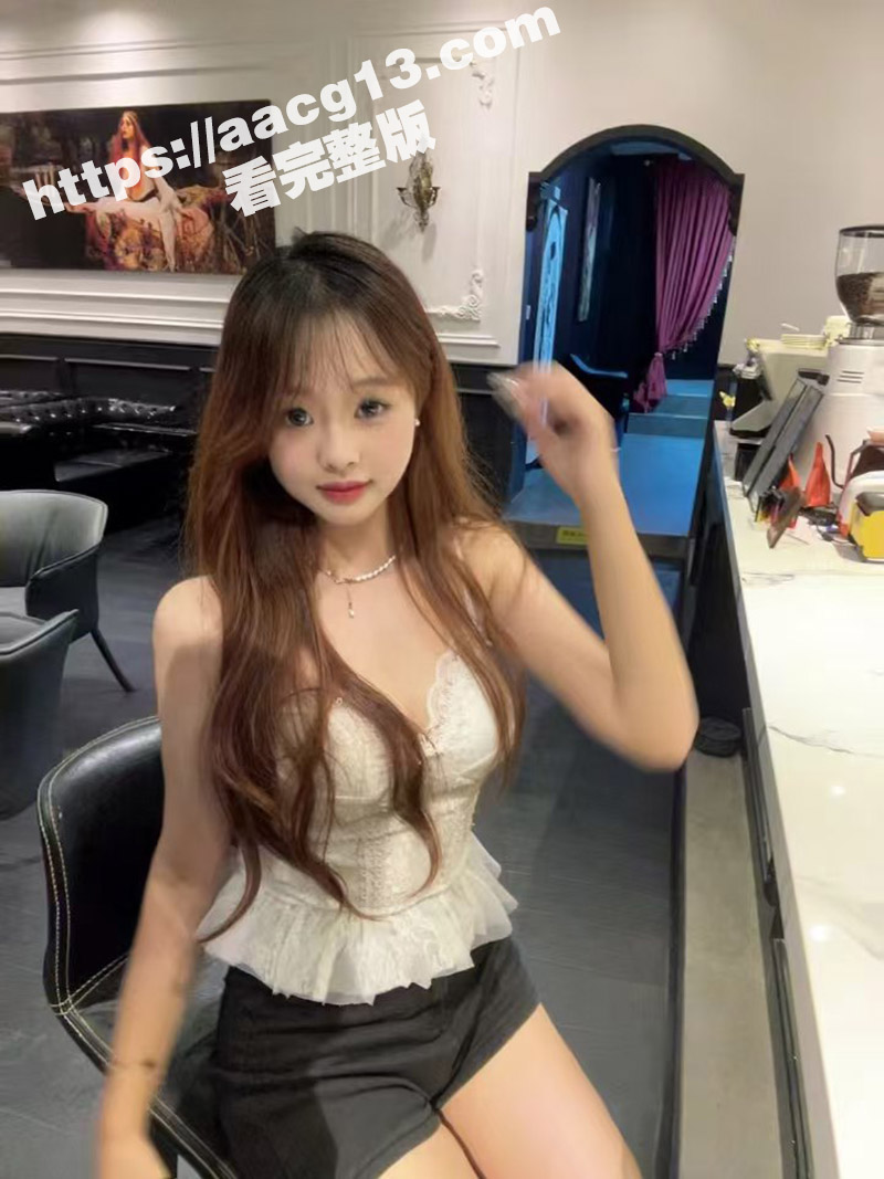 极品身材翘臀骚女友 相关图片