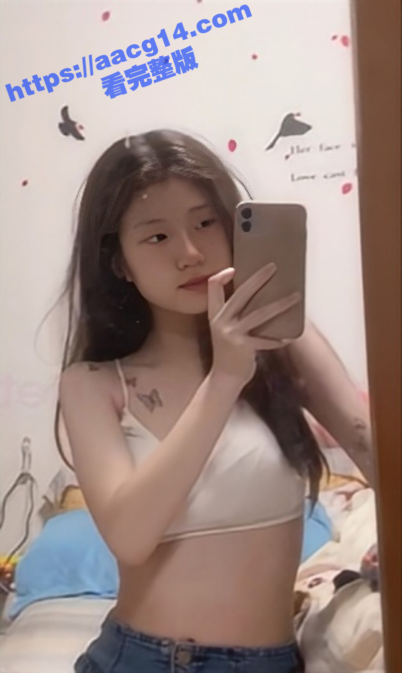 西安理工大二学妹 李佳 更衣室性爱视频流出 翘挺美臀纤细腰肢 圆润美乳异常娇嫩