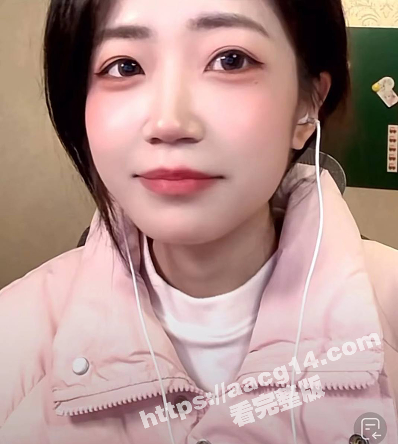 游戏女主播真实面目被相关图片