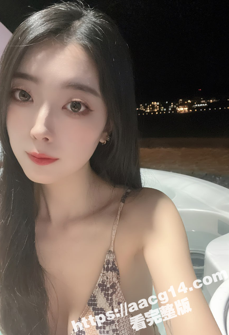 极品白虎学生嫩妹 美相关图片