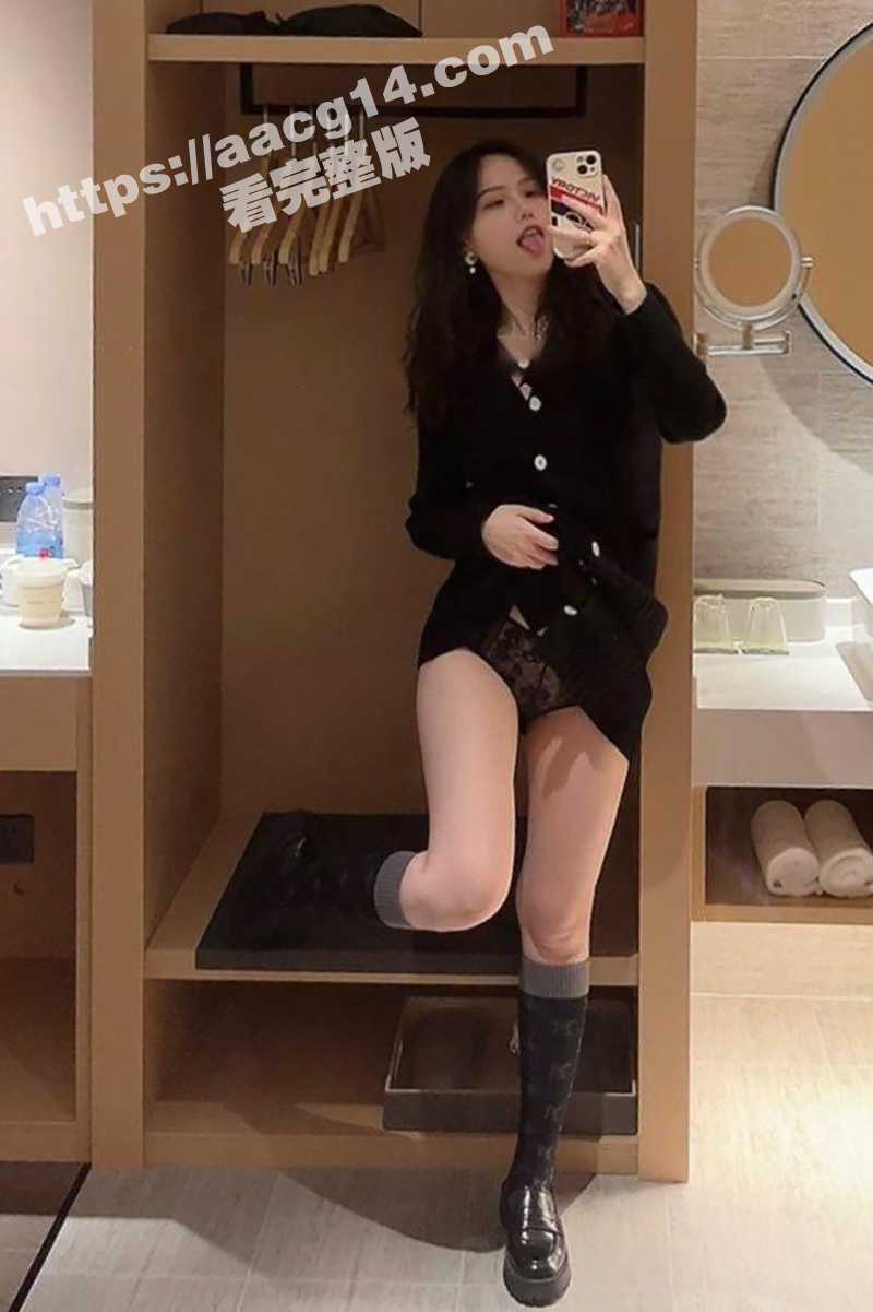 微博露脸骚女反差婊美相关图片