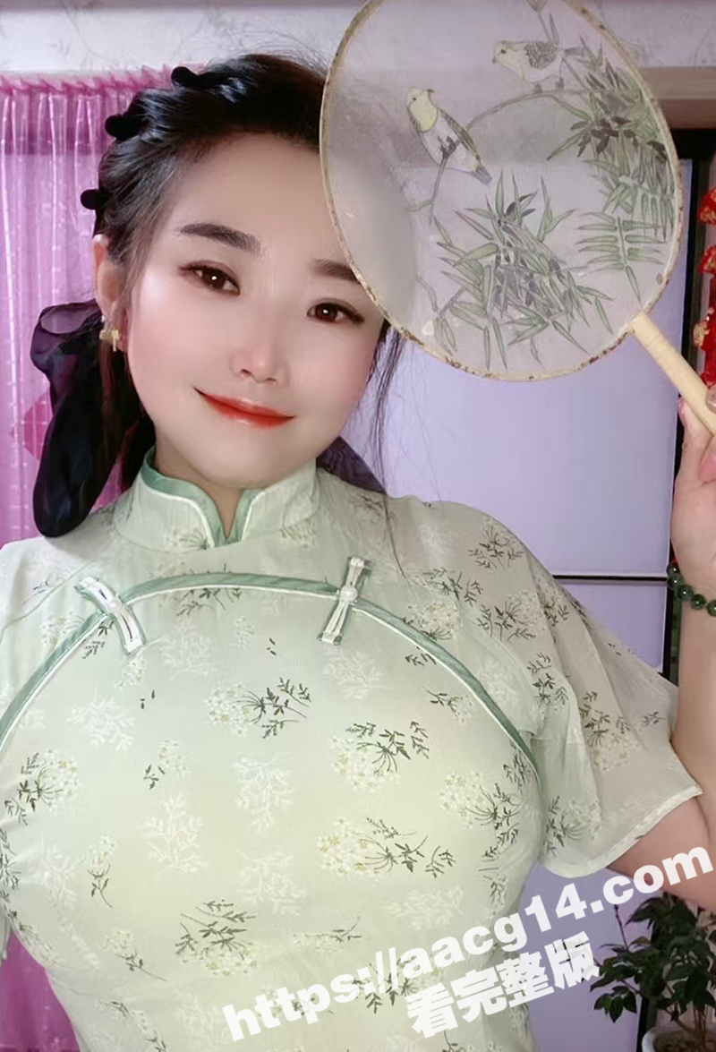 海角乱伦大神 英勇小相关图片