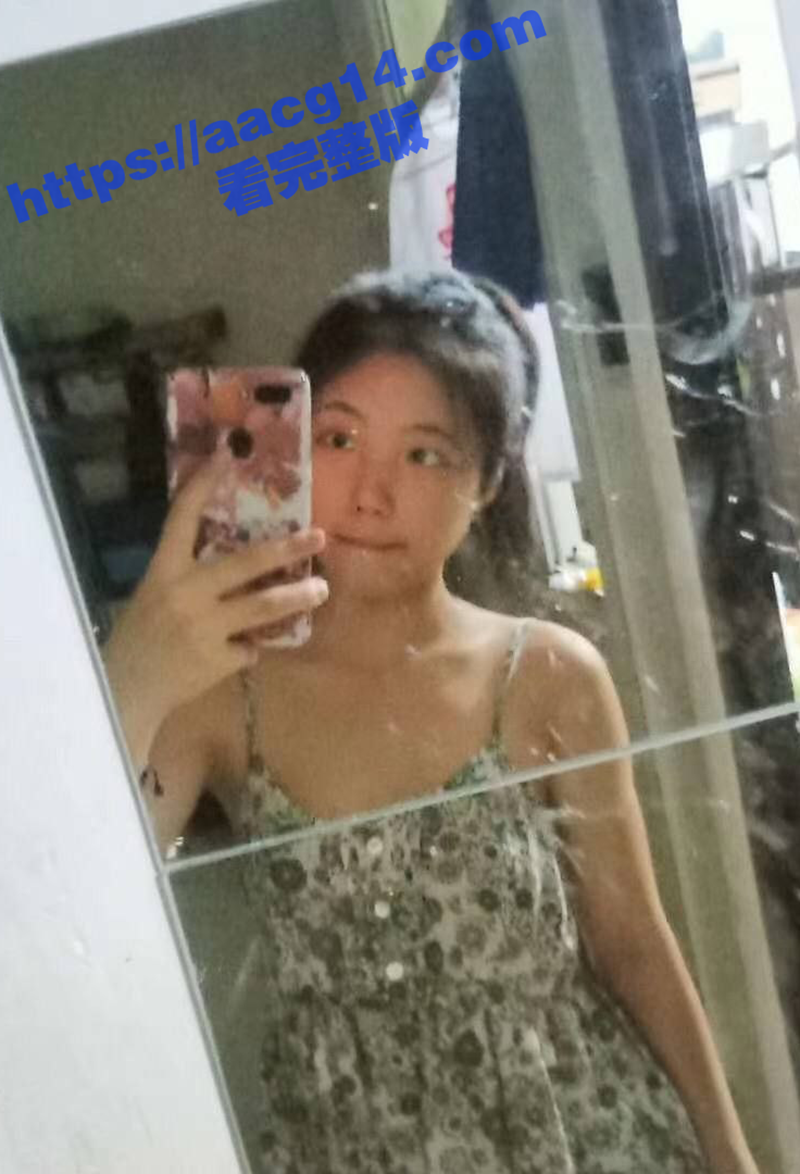 校园纯欲少女竟是欲女相关图片