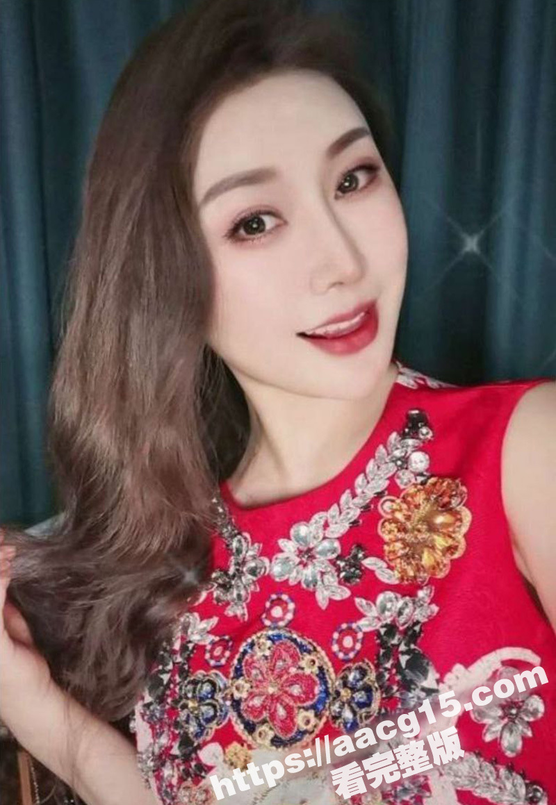 偷情性感肥臀小嫂子 相关图片