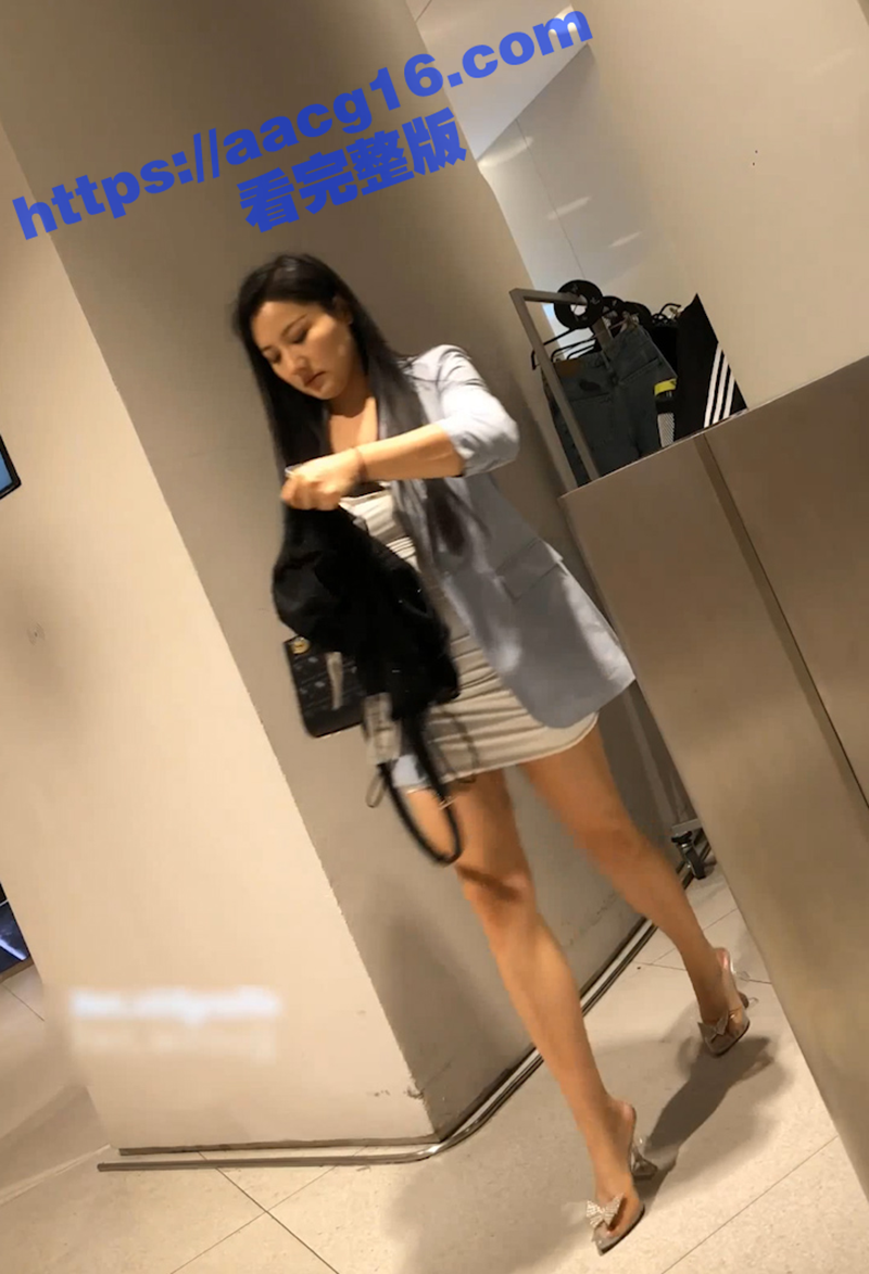 商场抄底极品身材高颜相关图片