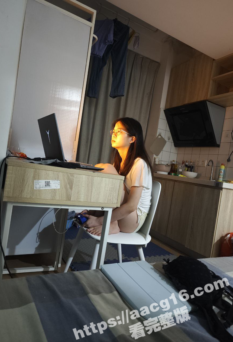 重庆黔江宠物店老板娘相关图片