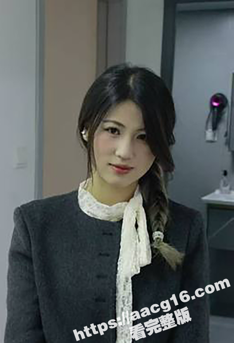 海角社区家庭乱伦实录相关图片