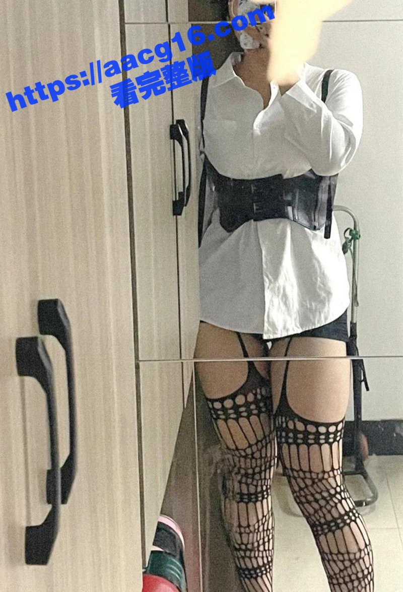 推特SM大神 Nvi相关图片