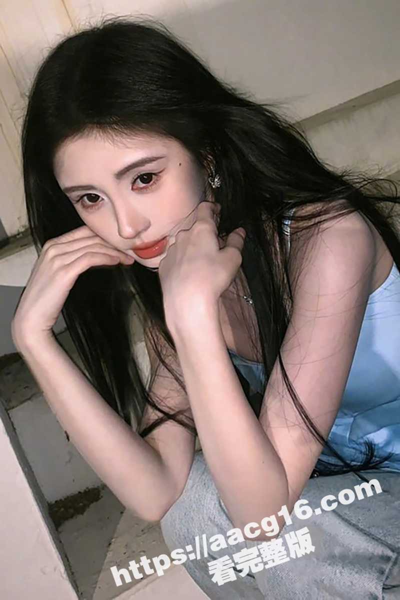 长相神似女明星鞠婧祎的反差淫娃被男友大力抽插到喷尿 外表甜美实则放荡性爱视频大曝光