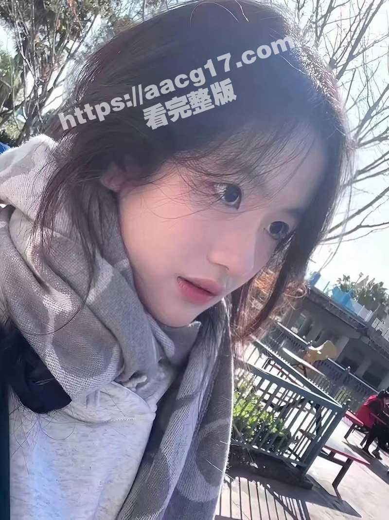 上海女大学生 张瑜璇相关图片