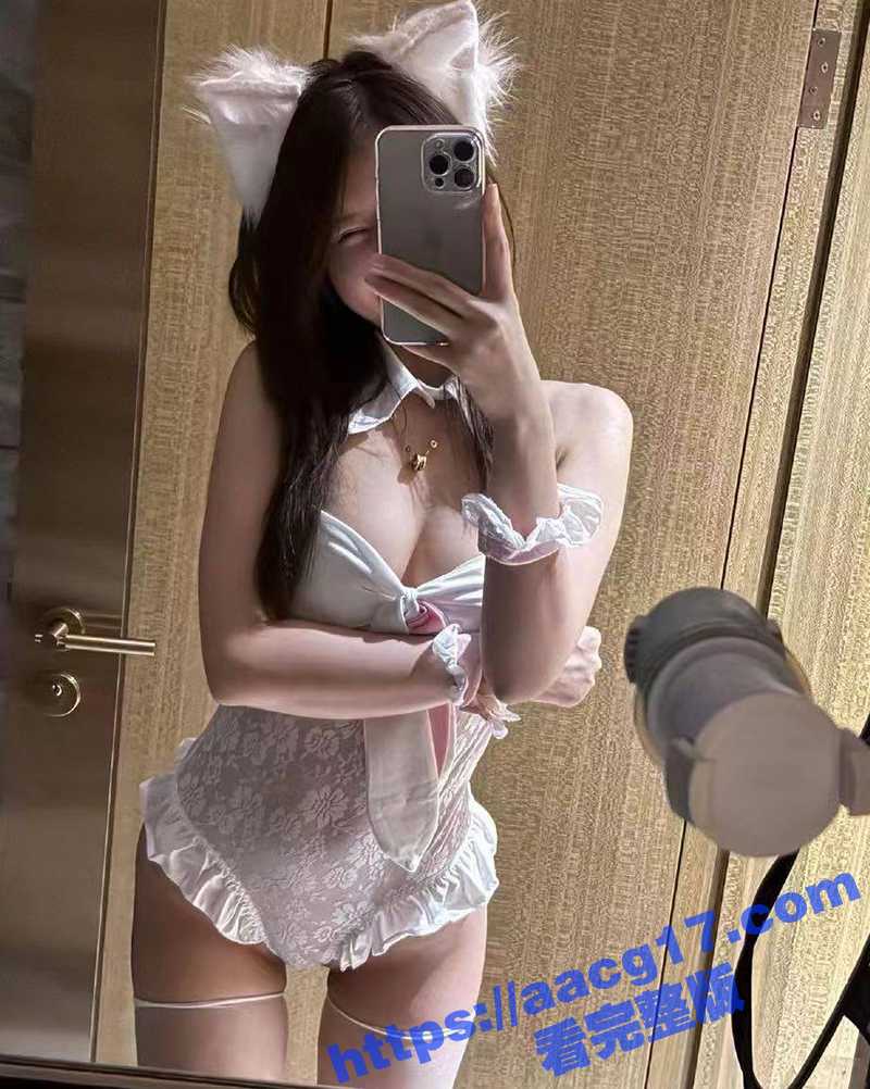 上海女大学生 张瑜璇相关图片