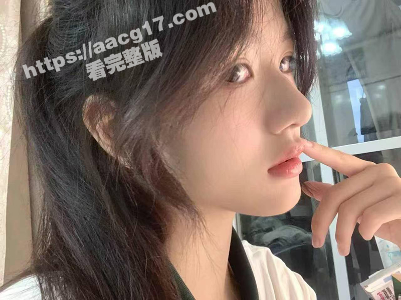 上海女大学生 张瑜璇相关图片