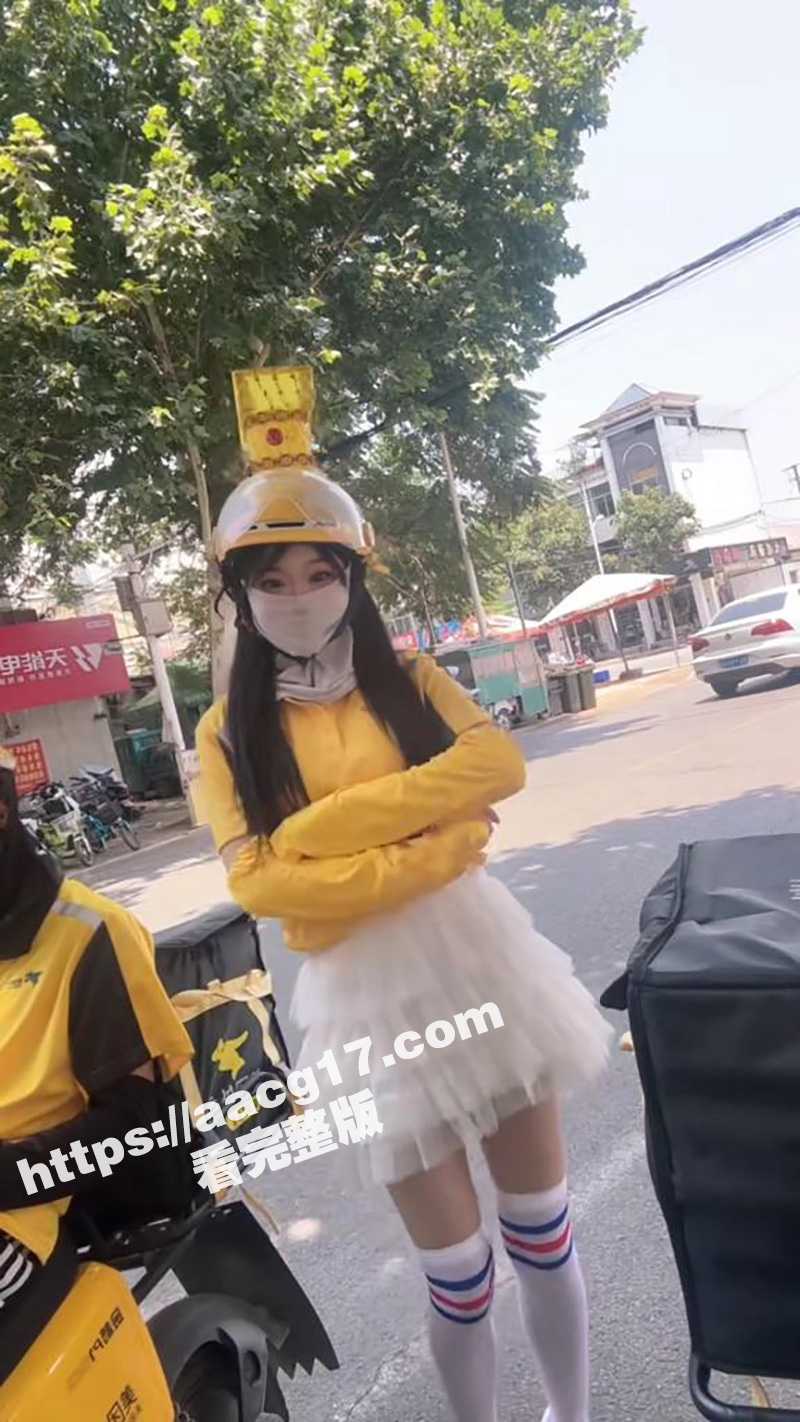 抖音最美女外卖员宋小相关图片